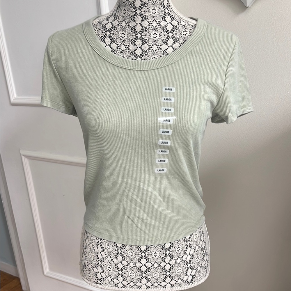 Green Short Sleeve Tee by Hippie Rose